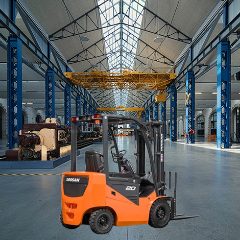 두산 1.8톤 전동 좌식 지게차(4륜 저상고) B18X-7 PLUS