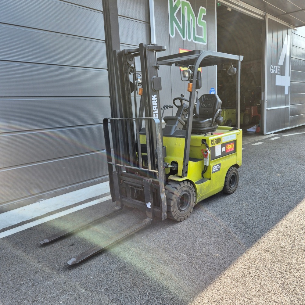 클라크 전동 1.6톤 지게차