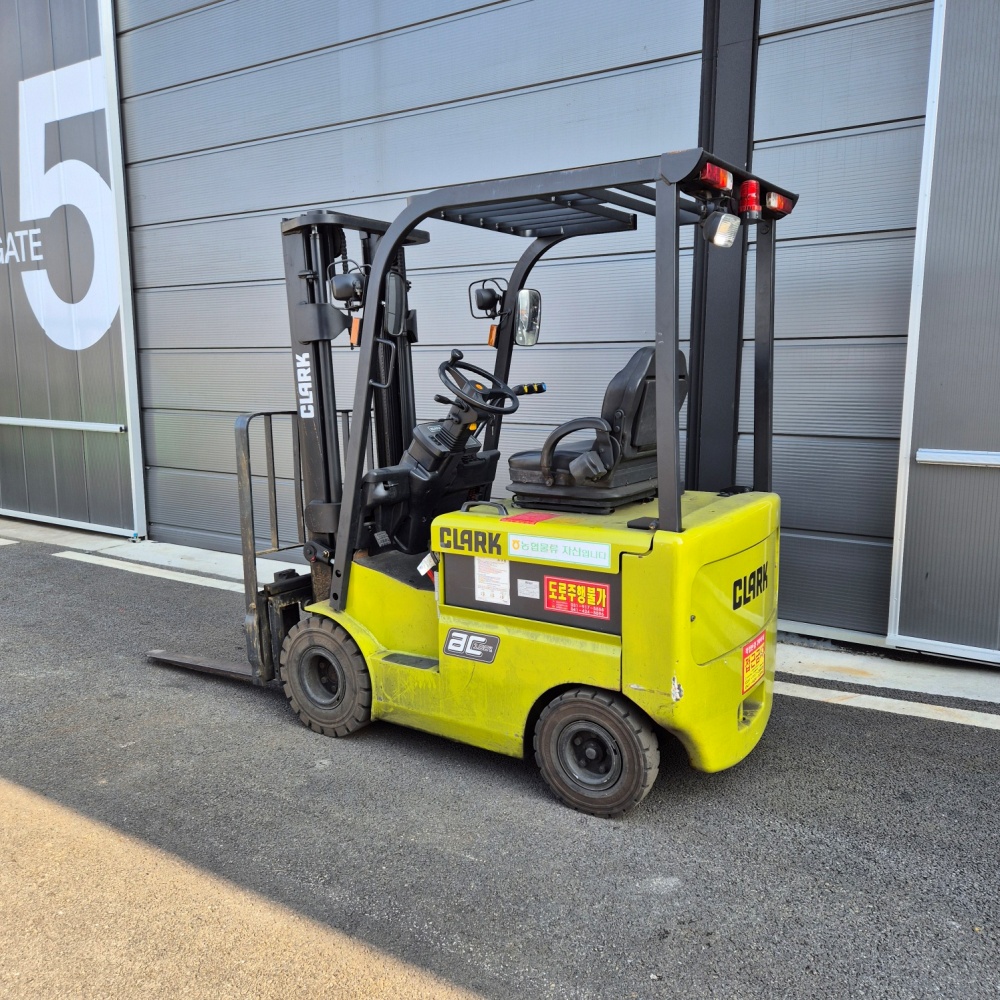 클라크 전동 1.6톤 지게차