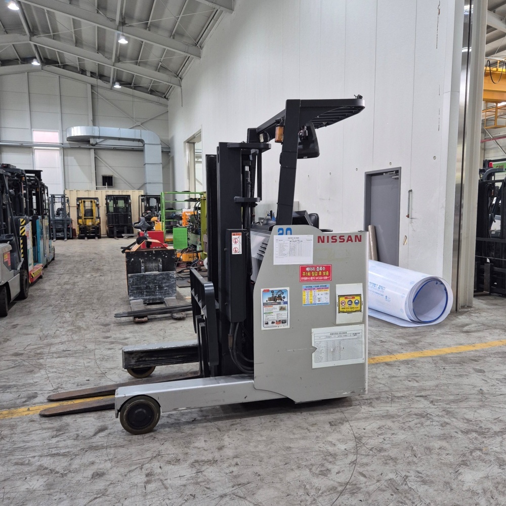 닛산 2톤 전동 지게차 입식 인체감지 설치