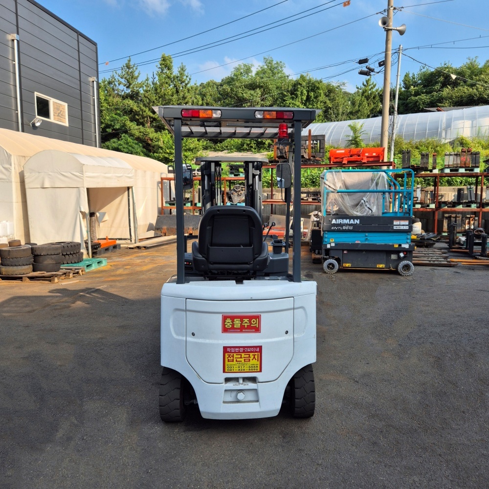 유니캐리어 전동 지게차 1.5톤 3단 4.3M S/S